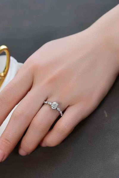 1 Carat Moissanite Oval Ring